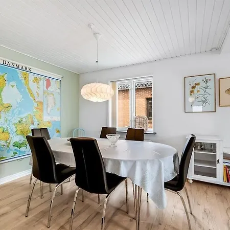 Nyd Den Skonne Ved Hav Og Fjord Holiday home Thyboron
